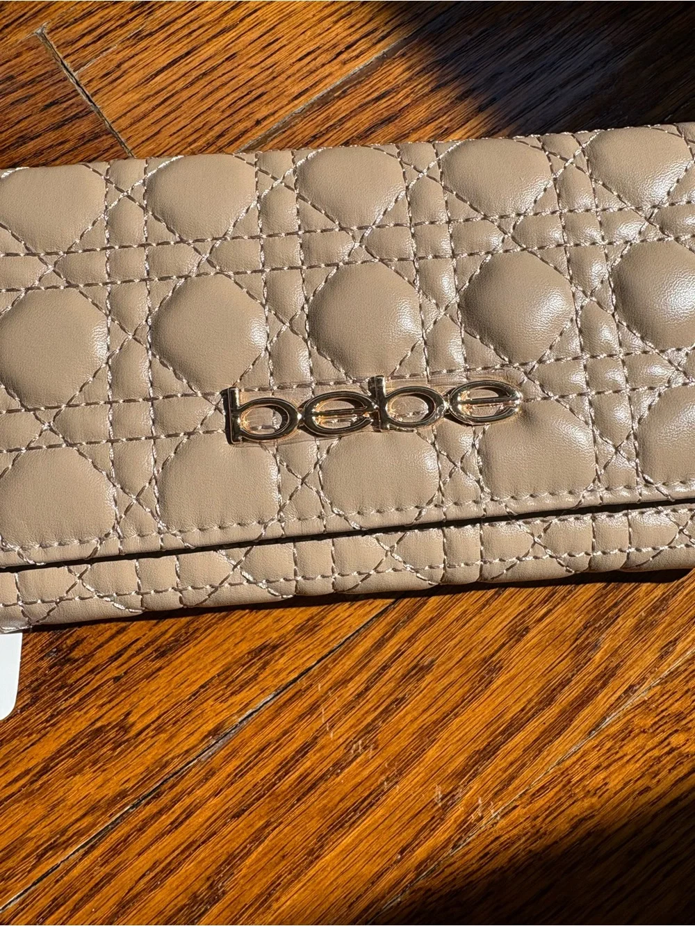 bebe quilted phone
